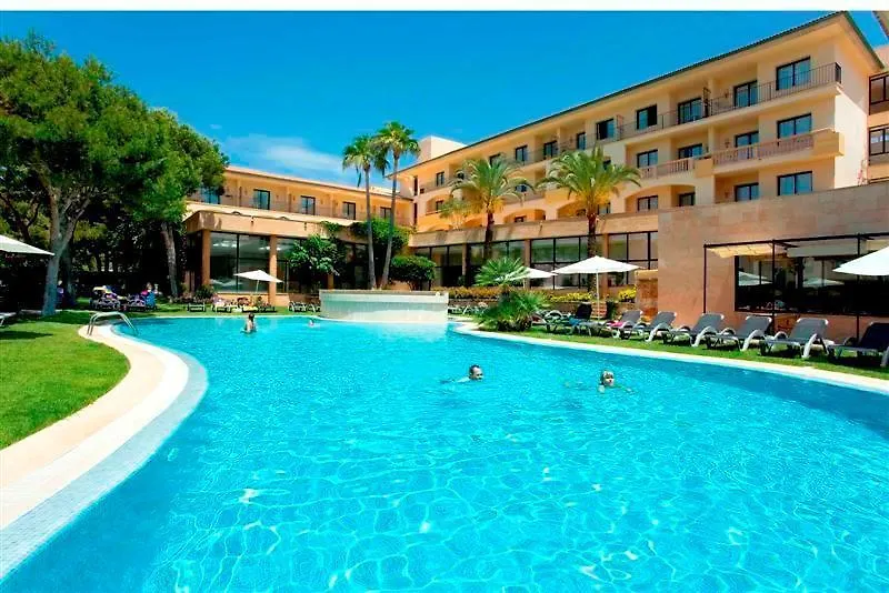 Illot Park & Spa カラ・ラトハダ